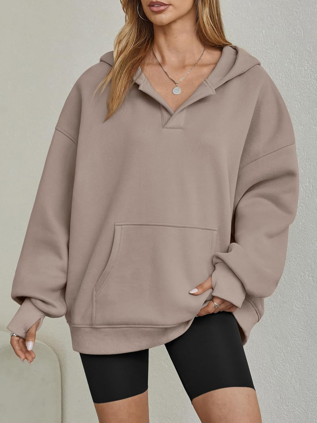 Womens Oversized V Neck Hoodies with Thumb Hole Pullover Sweatshirts Y2k Clothes Fall Fashion Outfits 2025