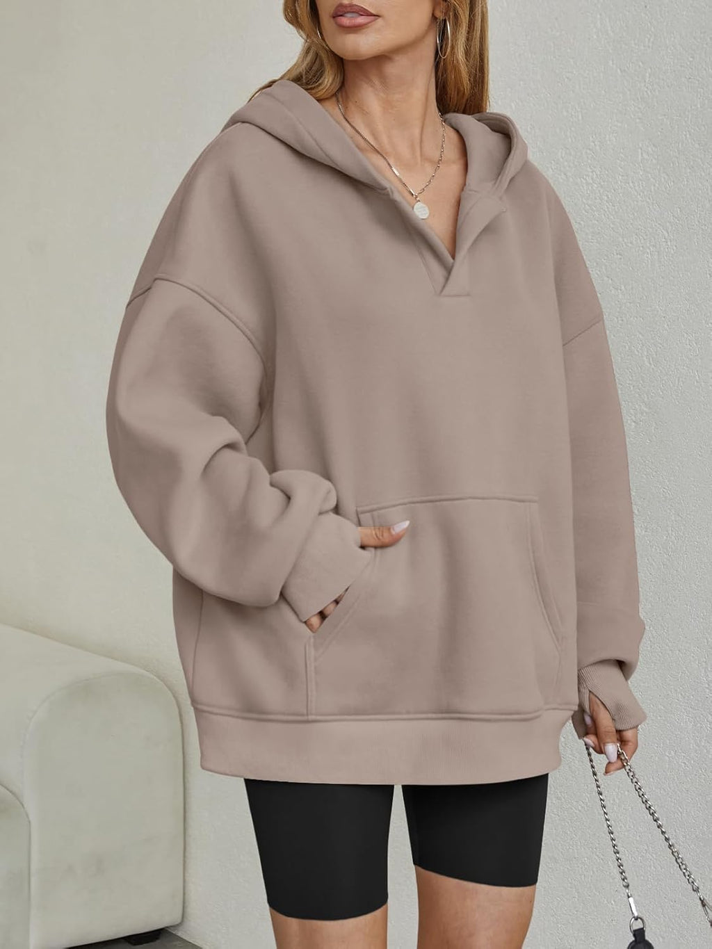 Womens Oversized V Neck Hoodies with Thumb Hole Pullover Sweatshirts Y2k Clothes Fall Fashion Outfits 2025