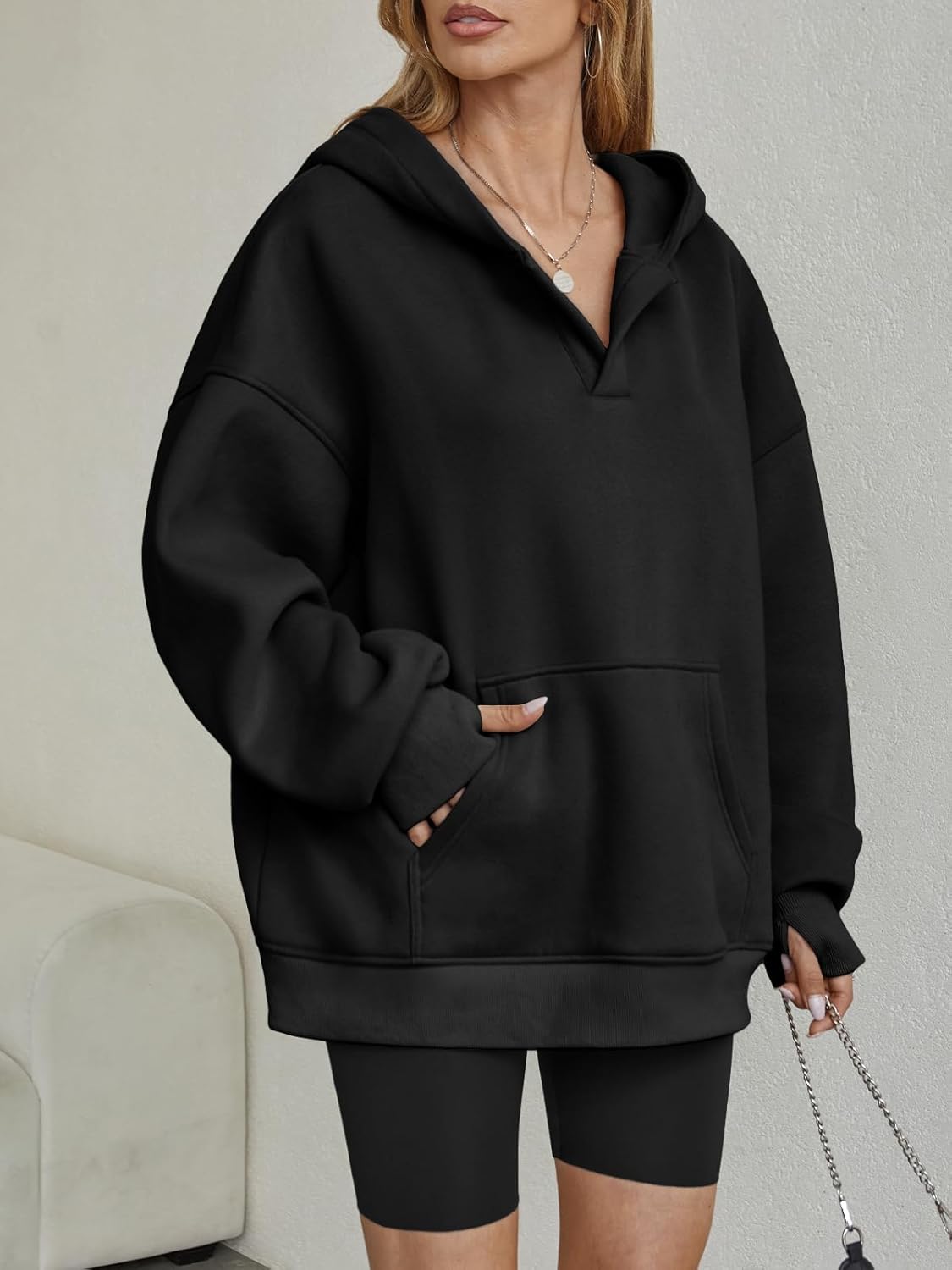 Womens Oversized V Neck Hoodies with Thumb Hole Pullover Sweatshirts Y2k Clothes Fall Fashion Outfits 2025