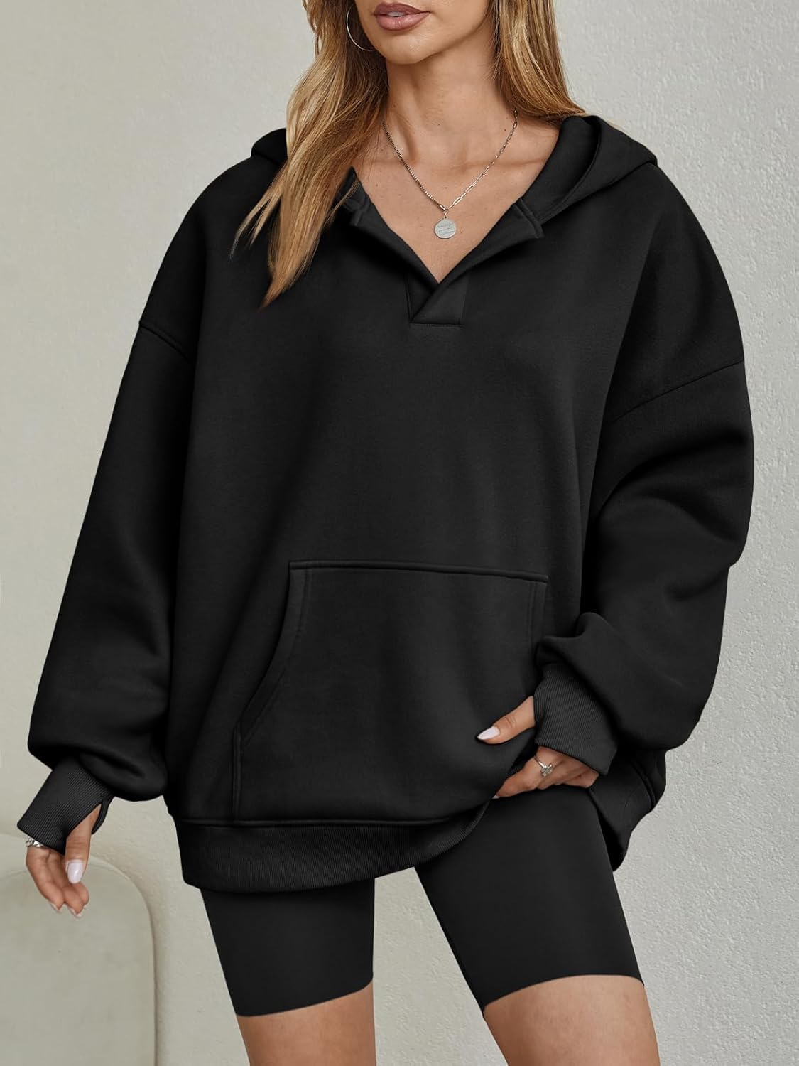 Womens Oversized V Neck Hoodies with Thumb Hole Pullover Sweatshirts Y2k Clothes Fall Fashion Outfits 2025