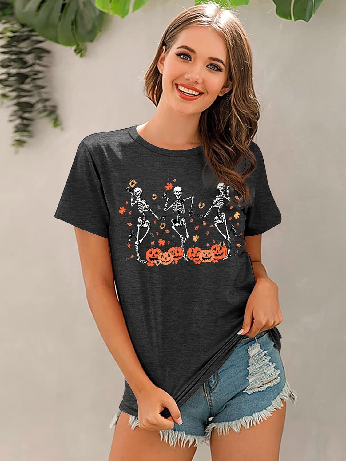 Dancing Skeleton Shirt for Women Happy Halloween T-Shirt Funny Skeleton Graphic Tees Tops Blouse Gift