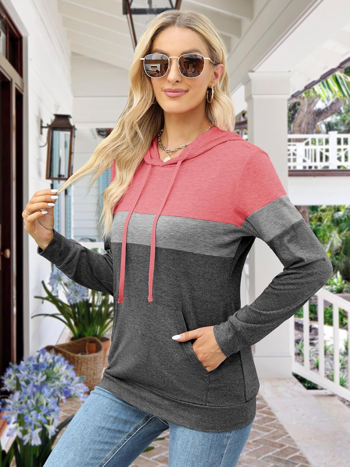 Women’s 2025 Fall Long Sleeve Hoodie Pullover Sweatshirt Lightweight Casual Tops Blouse