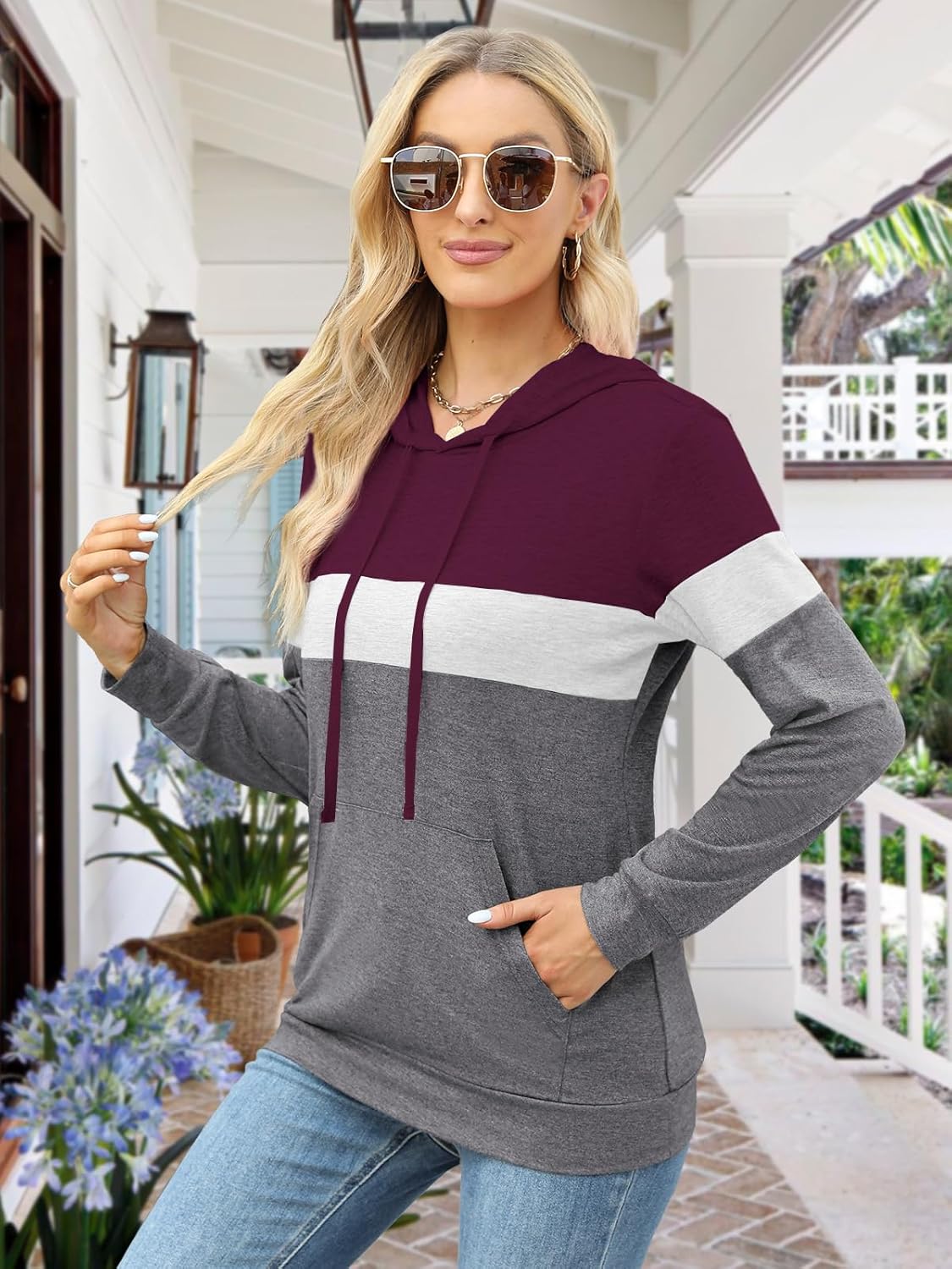 Women’s 2025 Fall Long Sleeve Hoodie Pullover Sweatshirt Lightweight Casual Tops Blouse