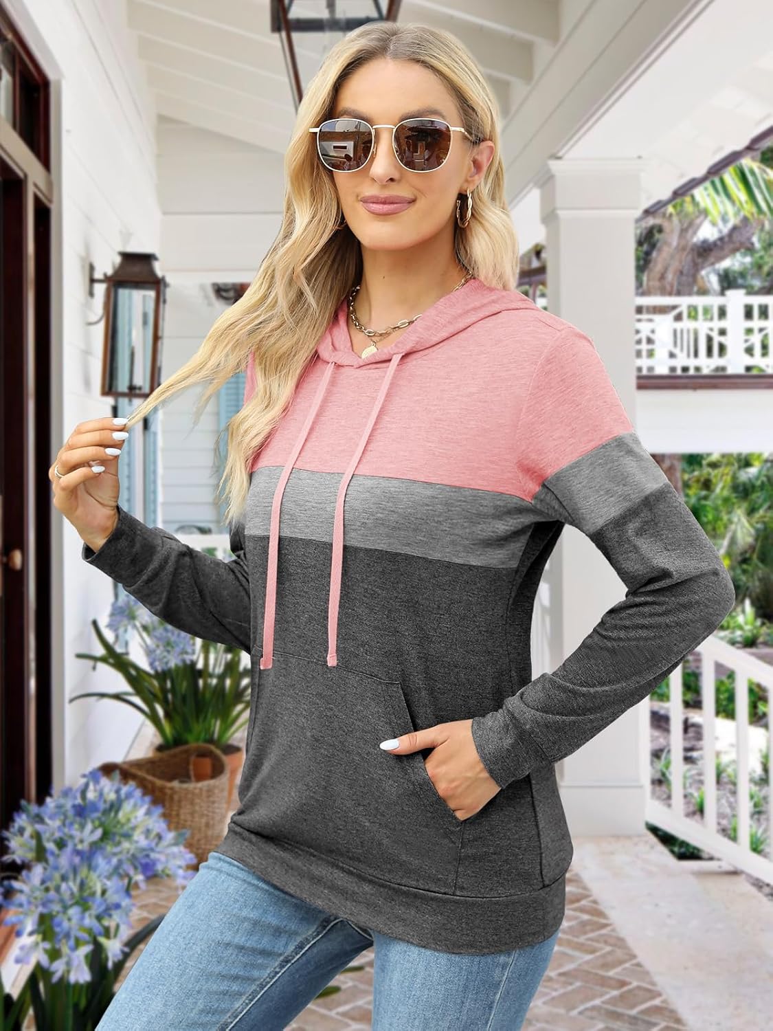 Women’s 2025 Fall Long Sleeve Hoodie Pullover Sweatshirt Lightweight Casual Tops Blouse