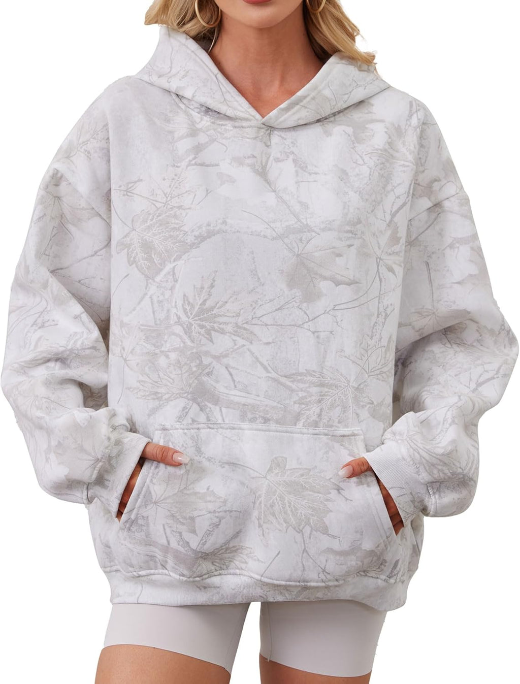 Womens Camo Hoodies Maple Leaf Print Oversized Hooded Sweatshirt Fleece Pullover Sweatshirts Long Sleeve with Pocket