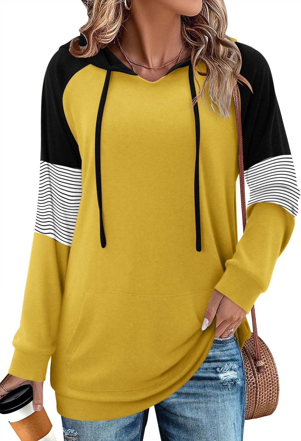Women's Pullover Hoodies Teen Girls Trendy Fall Fashion Tops Hooded Sweatshirts