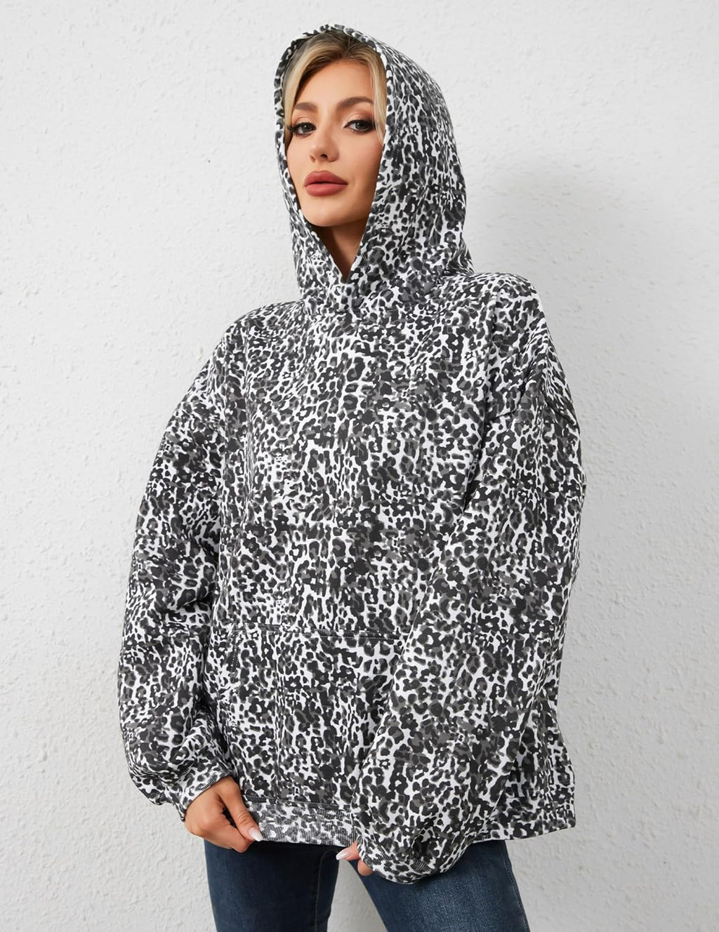 Womens Camo Hoodies Maple Leaf Print Oversized Hooded Sweatshirt Fleece Pullover Sweatshirts Long Sleeve with Pocket