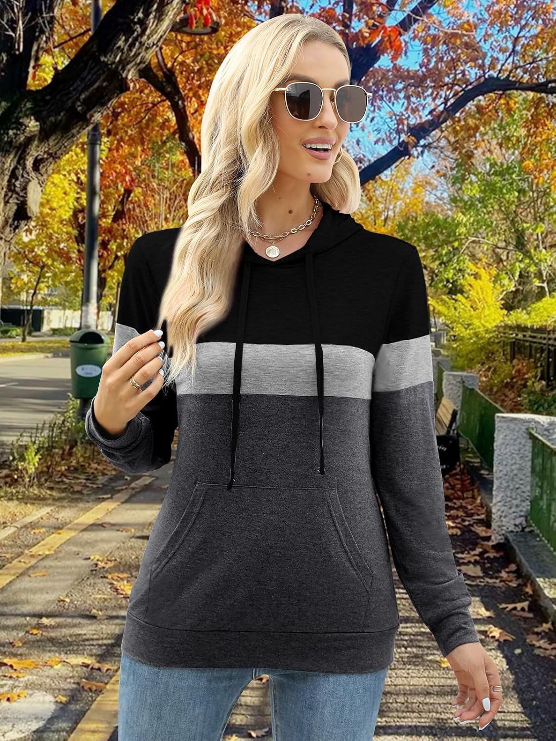 Women’s 2025 Fall Long Sleeve Hoodie Pullover Sweatshirt Lightweight Casual Tops Blouse