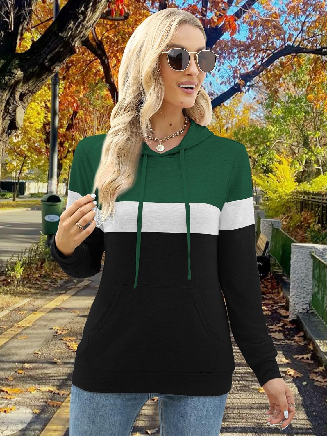 Women’s 2025 Fall Long Sleeve Hoodie Pullover Sweatshirt Lightweight Casual Tops Blouse