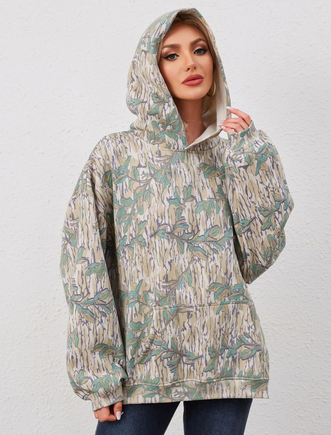 Womens Camo Hoodies Maple Leaf Print Oversized Hooded Sweatshirt Fleece Pullover Sweatshirts Long Sleeve with Pocket