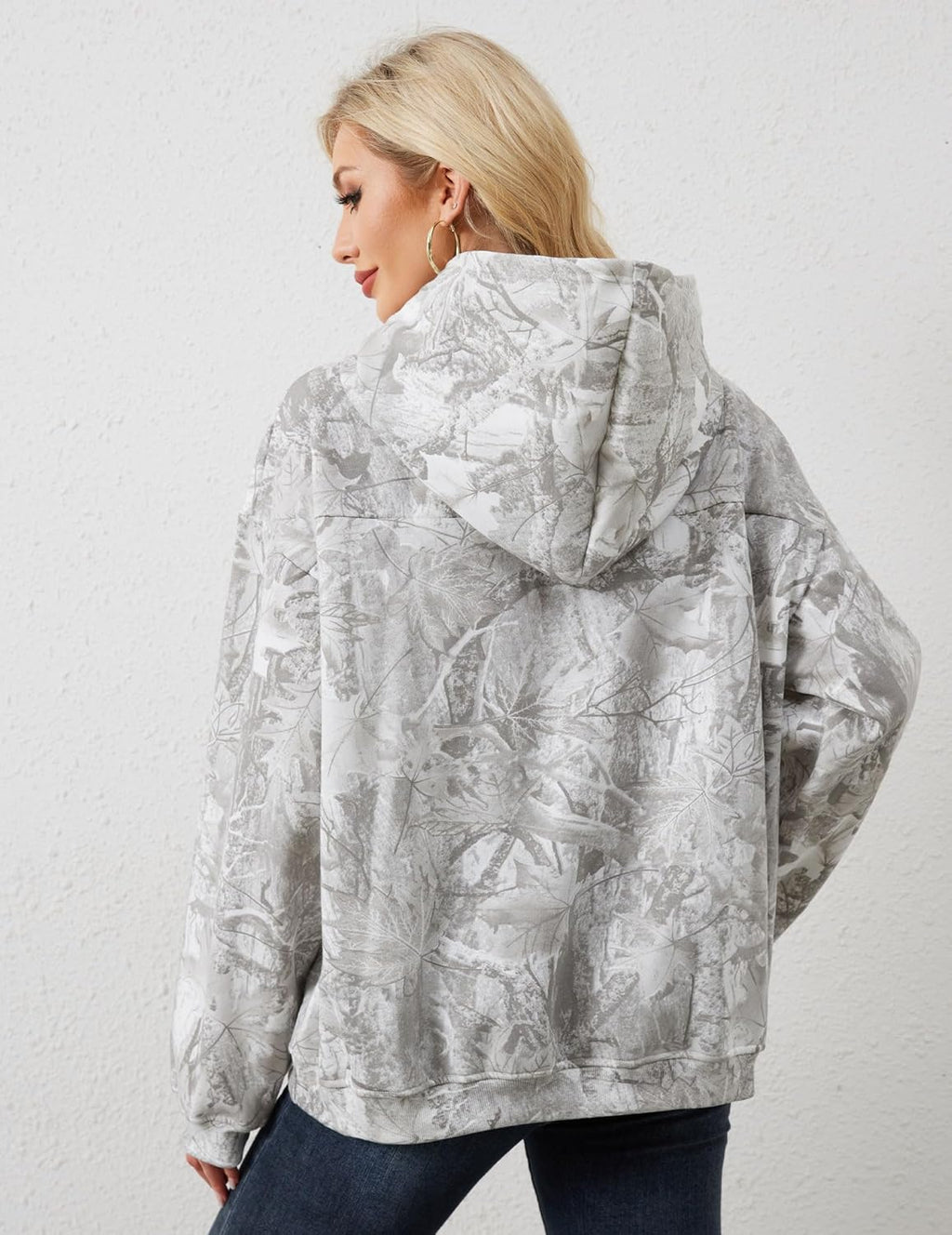 Womens Camo Hoodies Maple Leaf Print Oversized Hooded Sweatshirt Fleece Pullover Sweatshirts Long Sleeve with Pocket