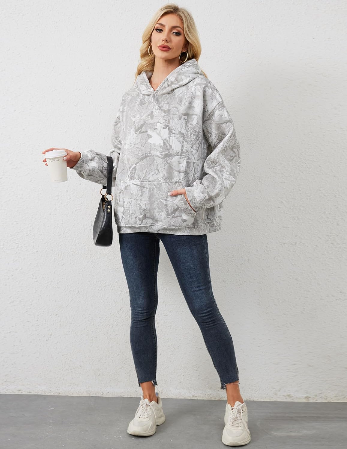 Womens Camo Hoodies Maple Leaf Print Oversized Hooded Sweatshirt Fleece Pullover Sweatshirts Long Sleeve with Pocket