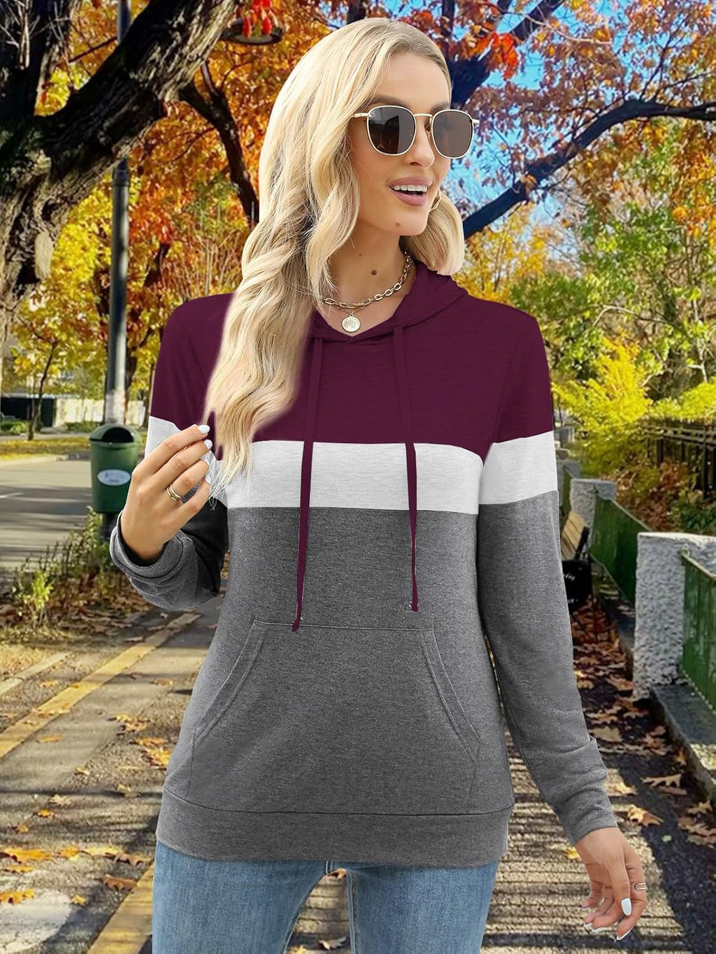 Women’s 2025 Fall Long Sleeve Hoodie Pullover Sweatshirt Lightweight Casual Tops Blouse