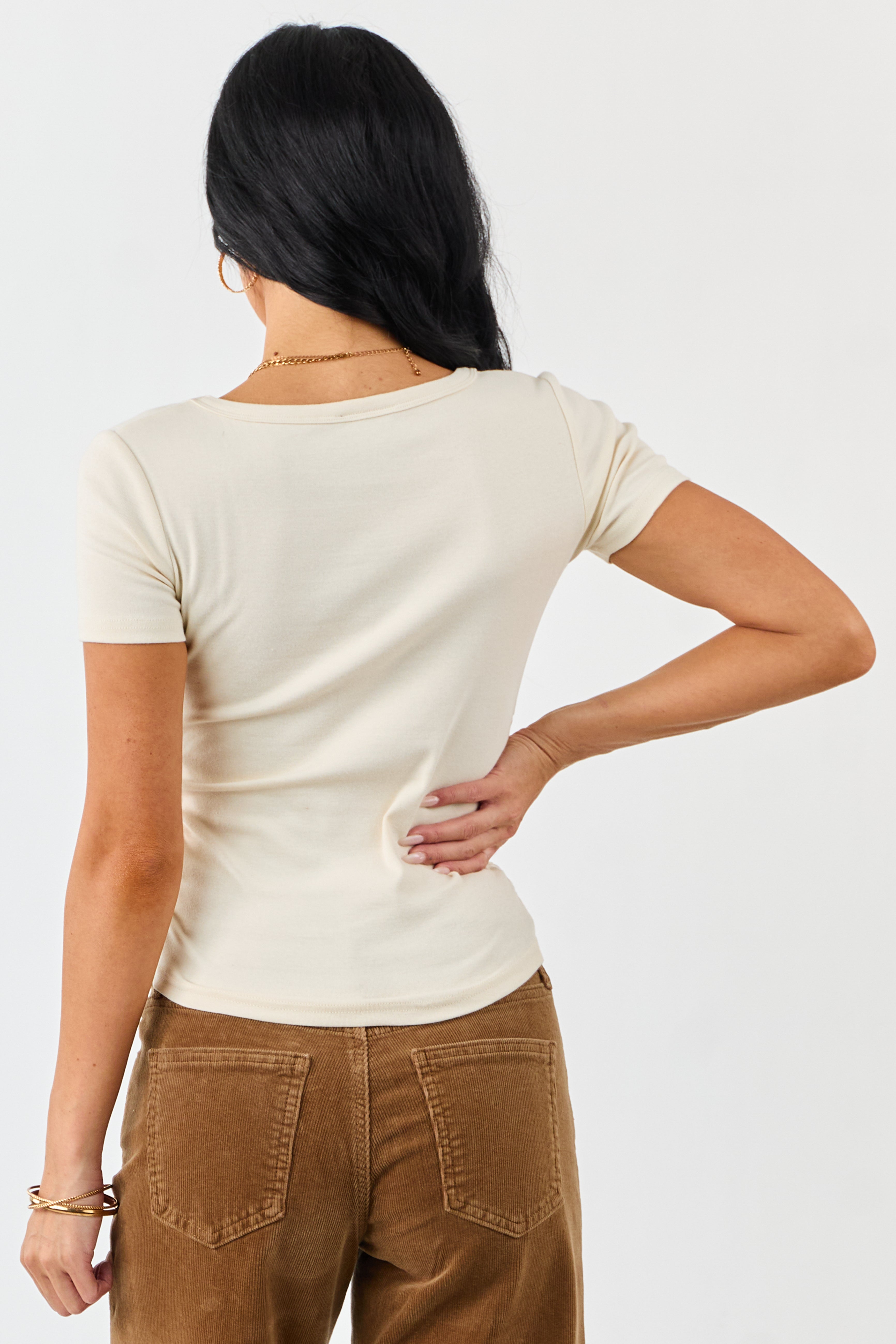Cream Scoop Neck Ruched Sides Fitted Knit Top