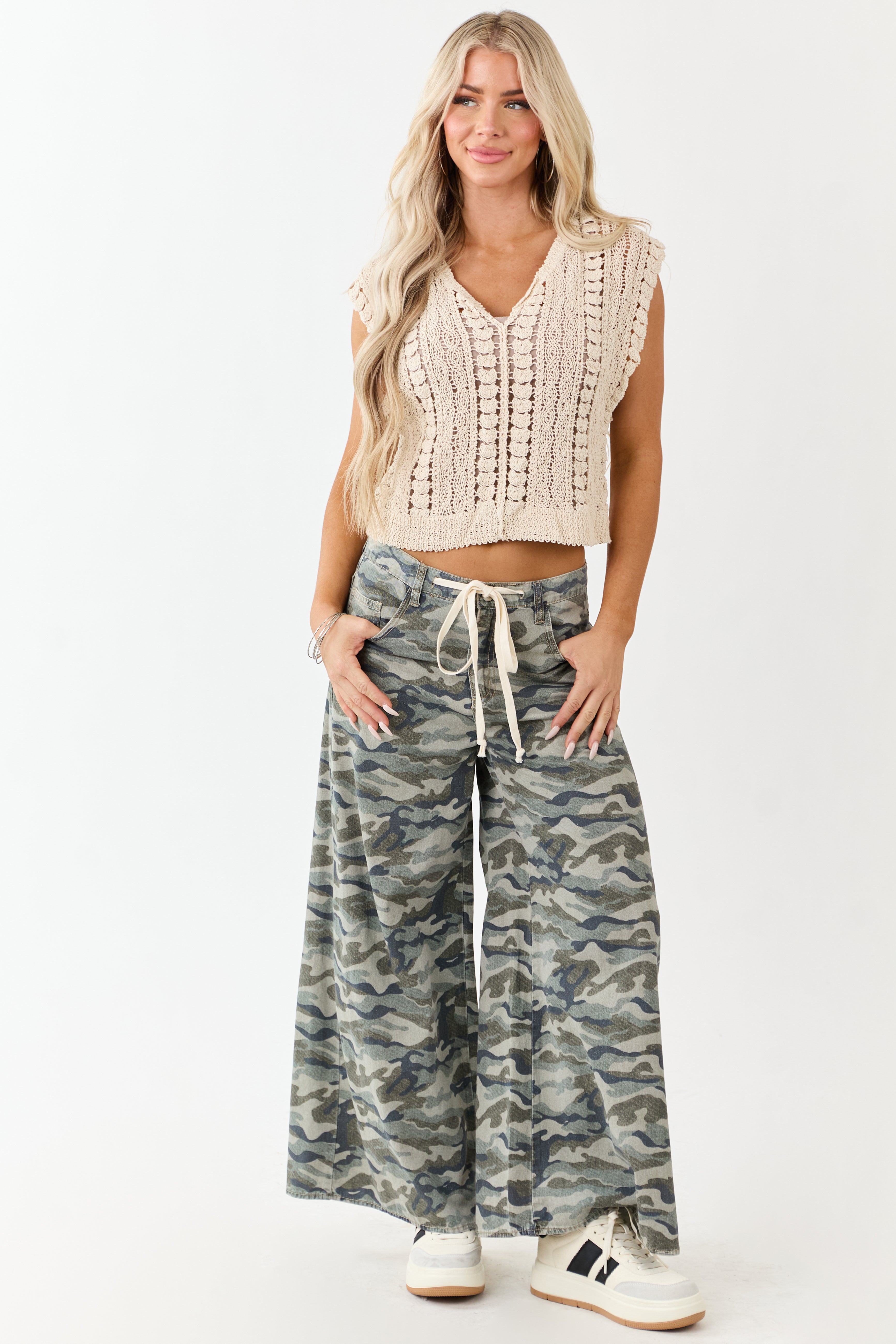 POL Almond Open Crochet Knit Cap Sleeve Top